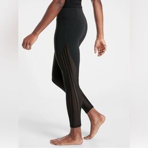 ATHLETA Shakti Mesh 7/8 Tight - Black Leggings - Style #599728 - Small - EUC